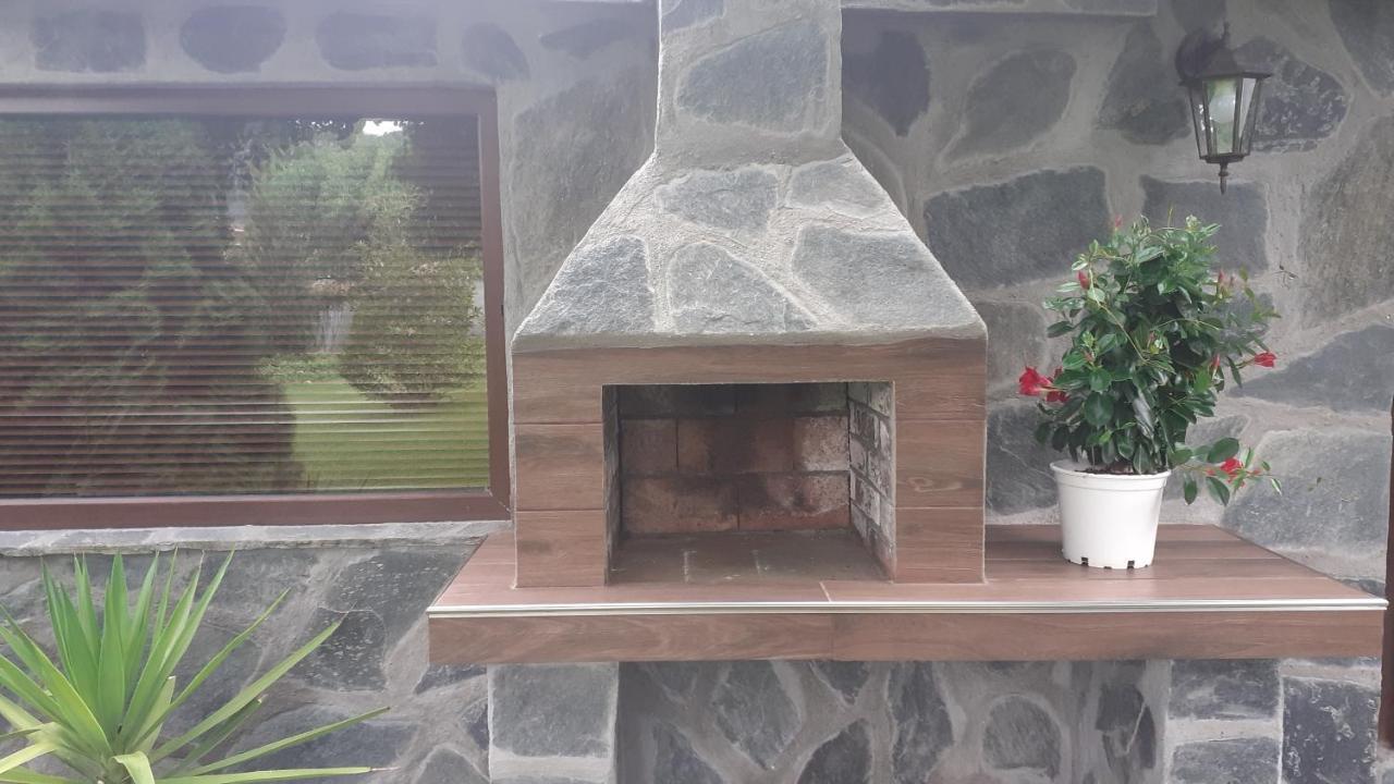 ספרבה בניה Guesthouse Dida מראה חיצוני תמונה